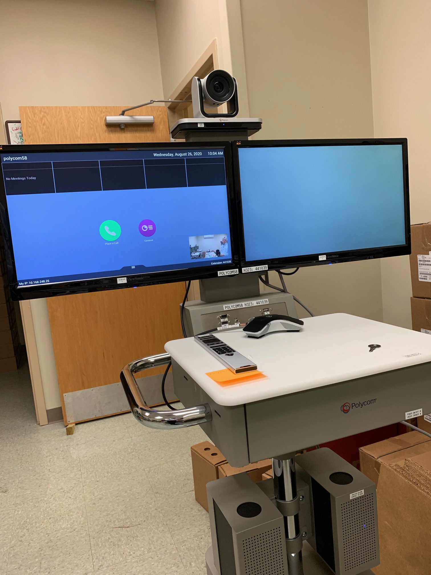 carts used in nursing homes, interacting and charts